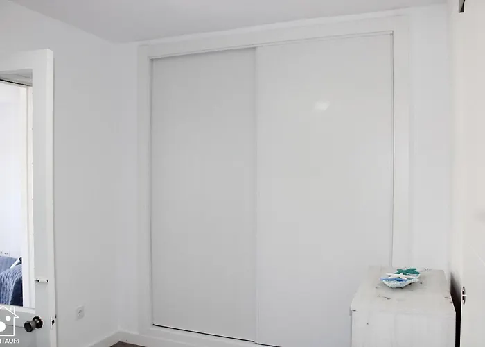 Miramar Puerto * לה מנגה דל מר מנור