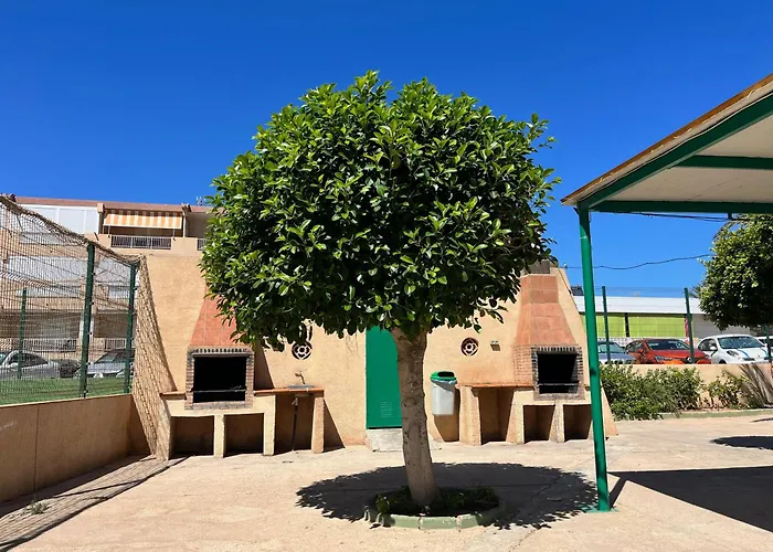 Miramar Puerto * לה מנגה דל מר מנור